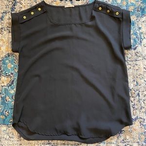 Black Shirt!
